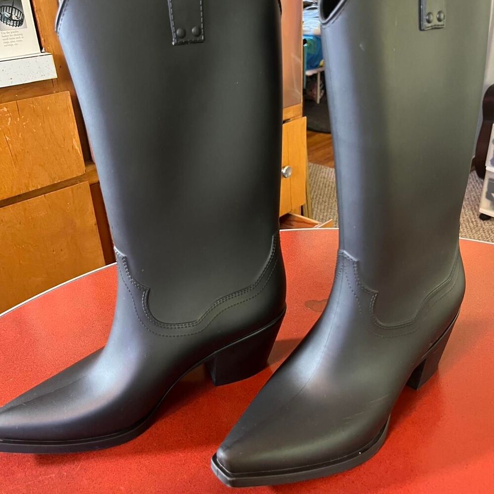 Unbranded Women's Black and Grey Boots - Picture 3 of 7